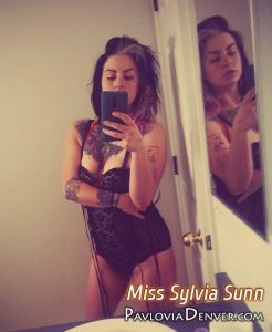 Miss_Sylvia_Sunn-16-01-01